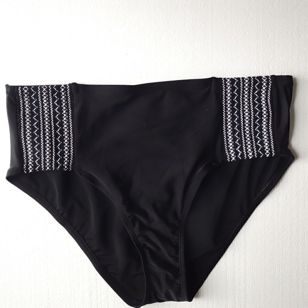 NEW Kona Sol 14 High Waist High Leg Black, White Stitched Side Elastic NWOT